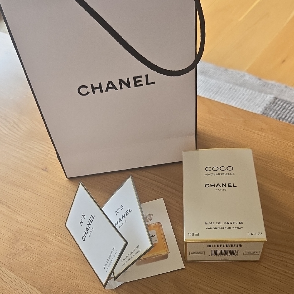 Authentic Chanel Packaging, Empty Box, Perfume Ca… - image 2